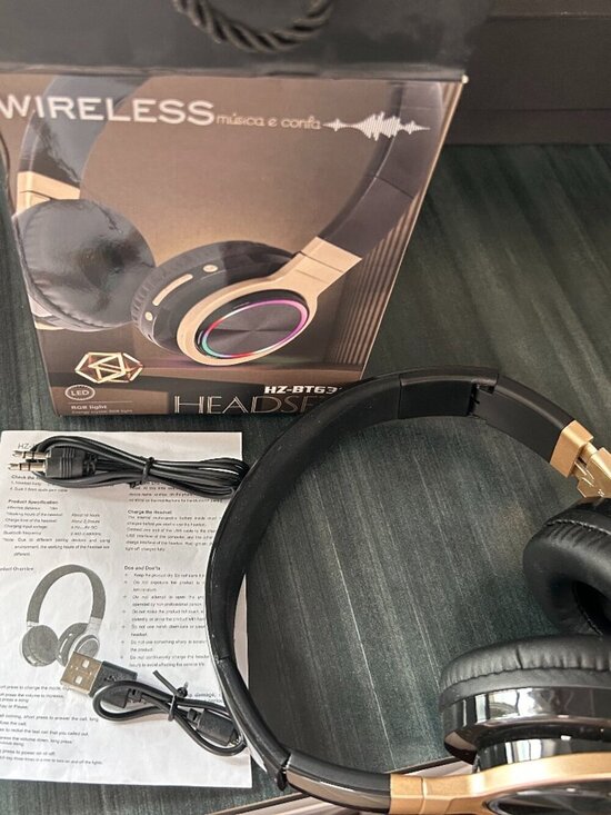 Other - Wireless Headset Black & Gold NWT